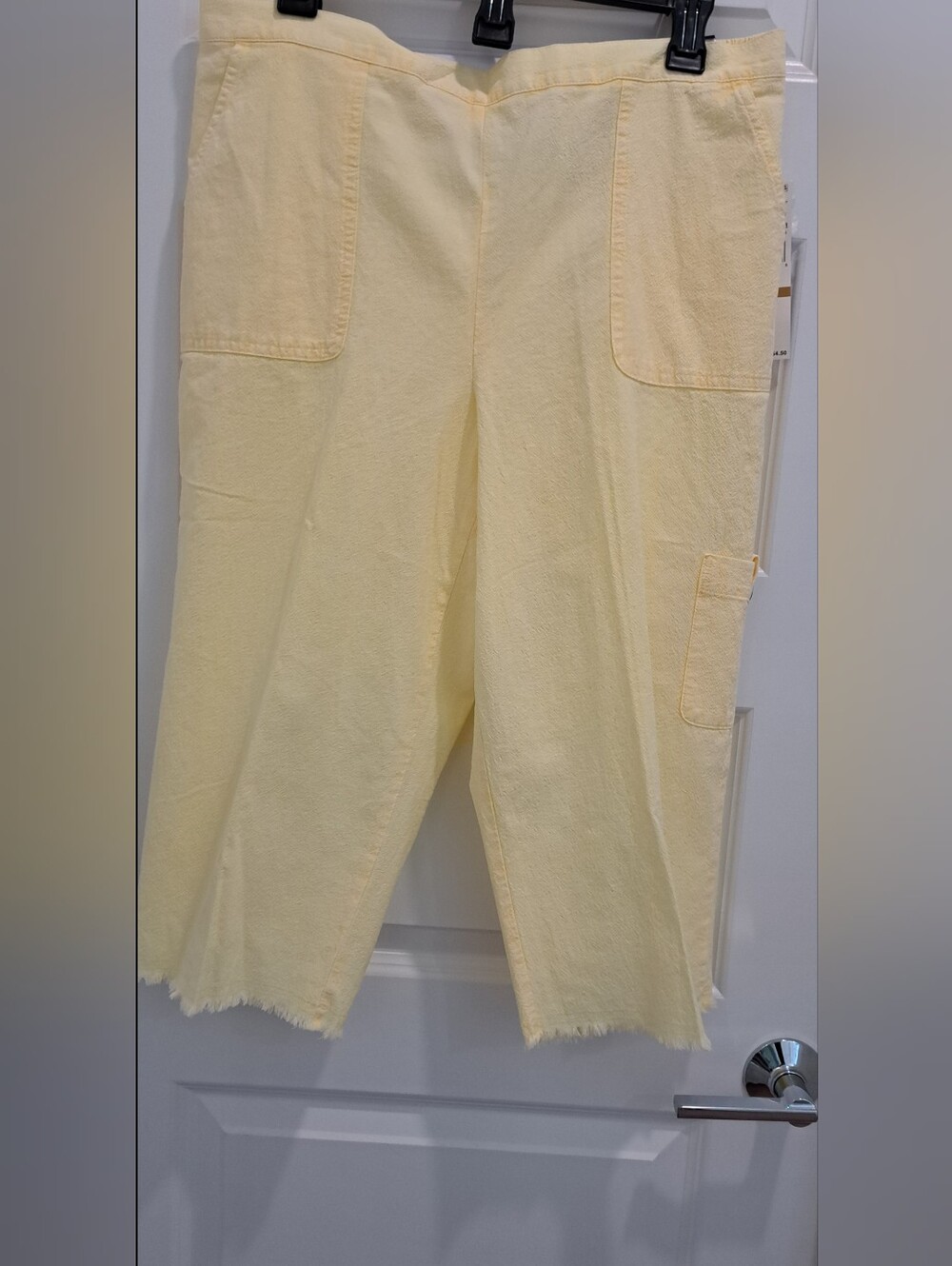 Alfred Dunner Pale Yellow Cargo Pants